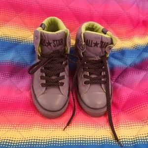 Kid Converse grey with lime lining